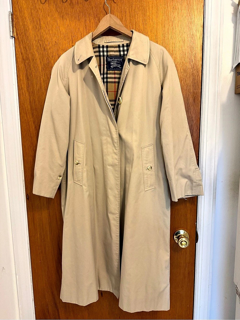 Vintage Burberry’s Plaid Lined Beige Trench Coat